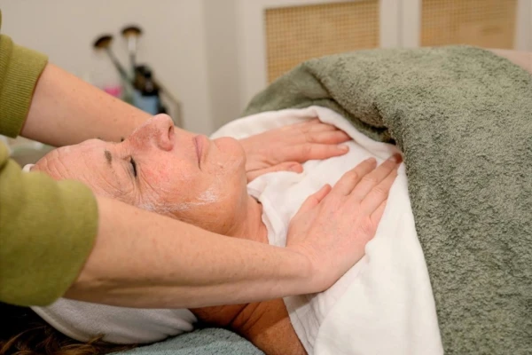 Holistische gezichtsbehandeling Doesburg